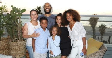 Ziggy Marley recebe prêmio pelo apoio a Israel Ziggy Marley recebe prêmio pelo apoio a Israel