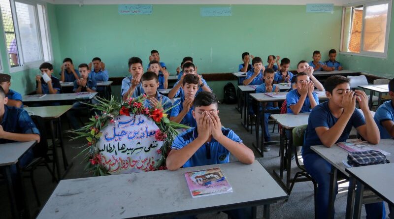 UNRWA distribuiu livros jihad