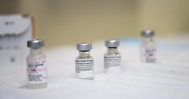 Pfizer interrompe o envio de vacinas