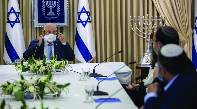 Partidos apresentam suas recomendações a Rivlin