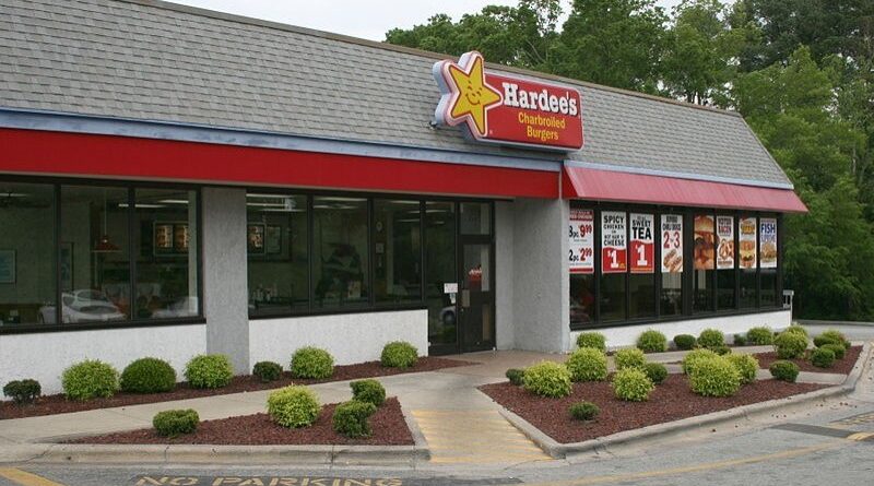 Hardee’s chega Israel