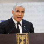 Lapid assume como primeiro-ministro