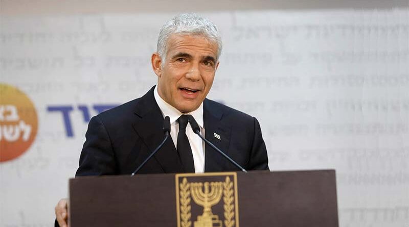 Lapid assume como primeiro-ministro