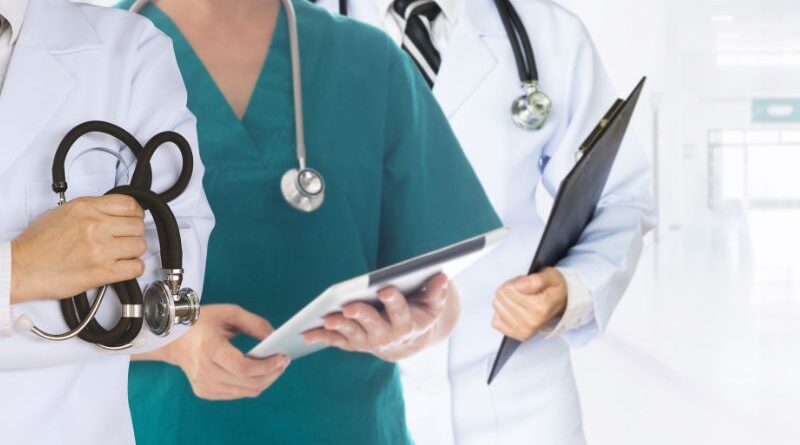 Governo aprova aliá de 270 médicos