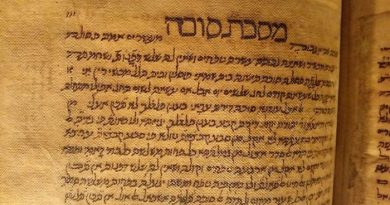 Manuscrito da Torá apreendido na Turquia