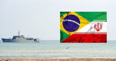 Autoridades brasileiras vão à festa