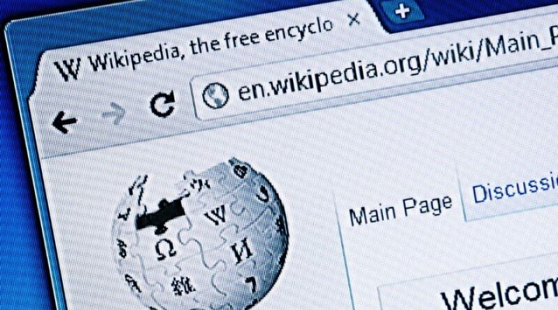 Wikipedia acusada de distorcer artigos