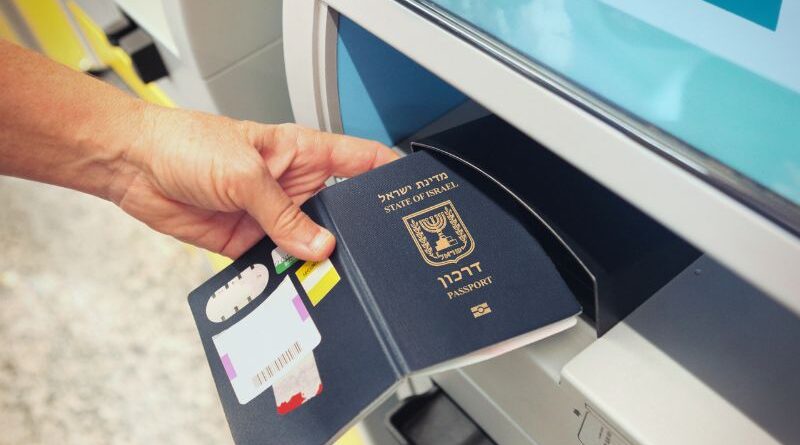 Israelenses sem passaporte biométrico