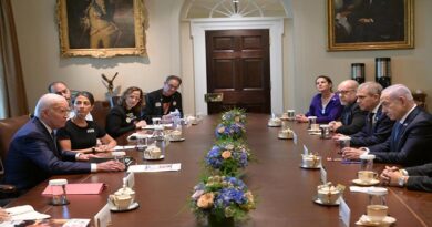 Biden e Netanyahu se encontram