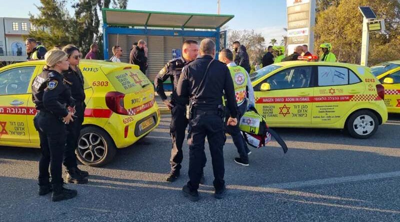 Doze feridos em ataque terrorista em Karkur