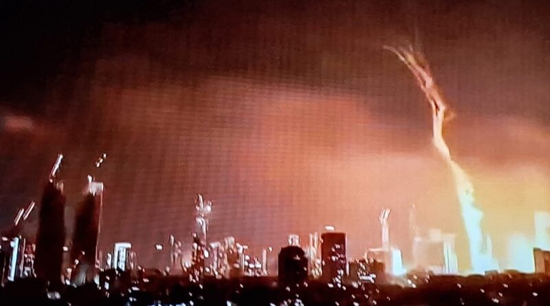 O povo de Israel vive, em meio aos bombardeios do irã