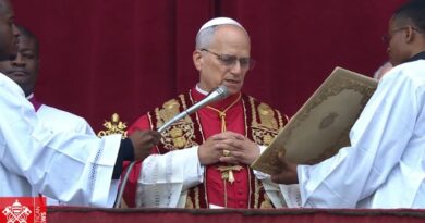 Papa lamenta sofrimento em Gaza na missa de Natal