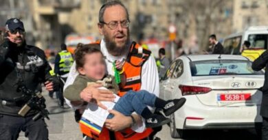 Dois bebês morrem em tragédia em creche de Jerusalém