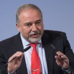 Liberman propõe compromisso para o próximo governo