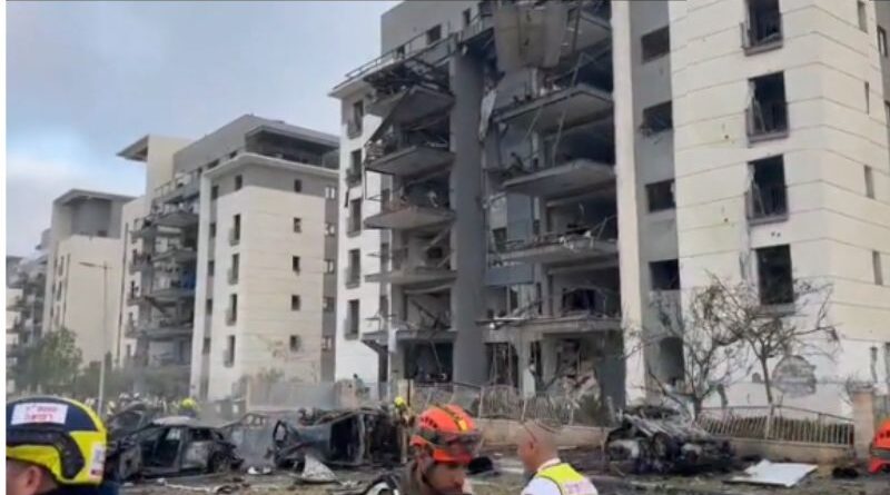 Míssil do Irã atinge Beer Sheva e deixa 19 feridos