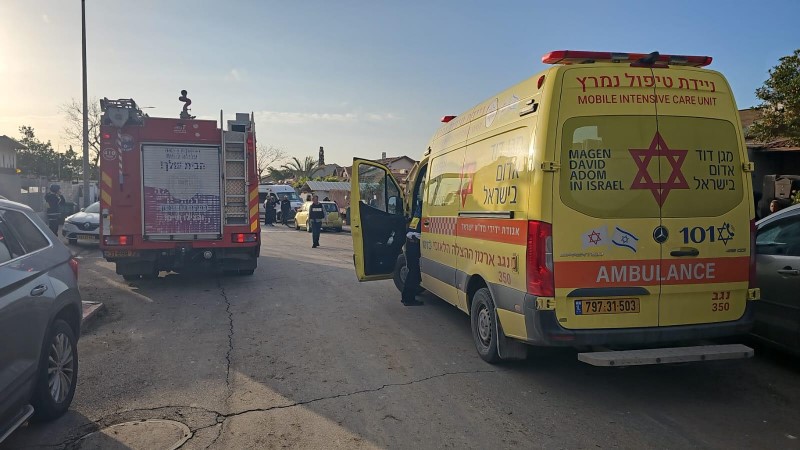 Irã dispara mísseis contra o norte e o sul de Israel